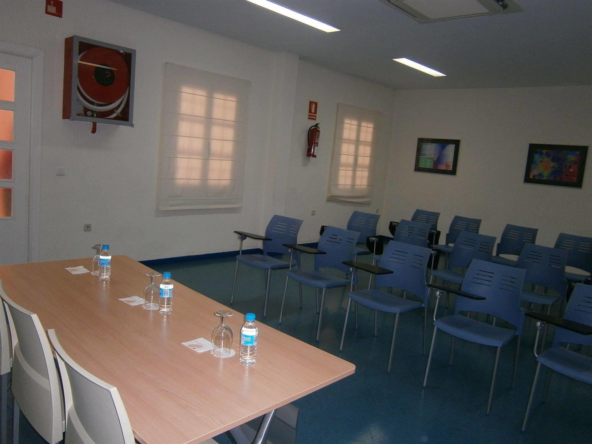 Albergue Inturjoven อูเอลบา ภายนอก รูปภาพ